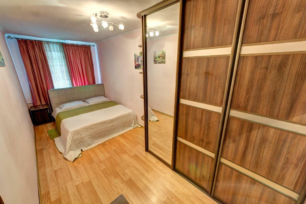 Apartments Near The Nsc Olympic Kijów Zewnętrze zdjęcie